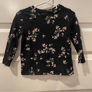 Old Navy Black Long Sleeved Floral T-Shirt. Size 2T.